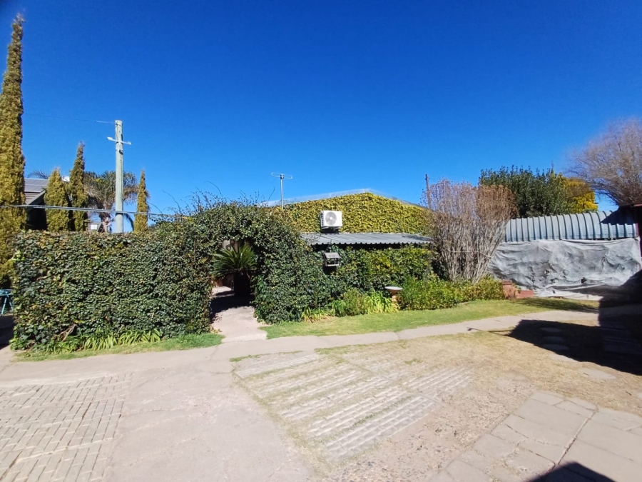 1 Bedroom Property for Sale in Lichtenburg North West